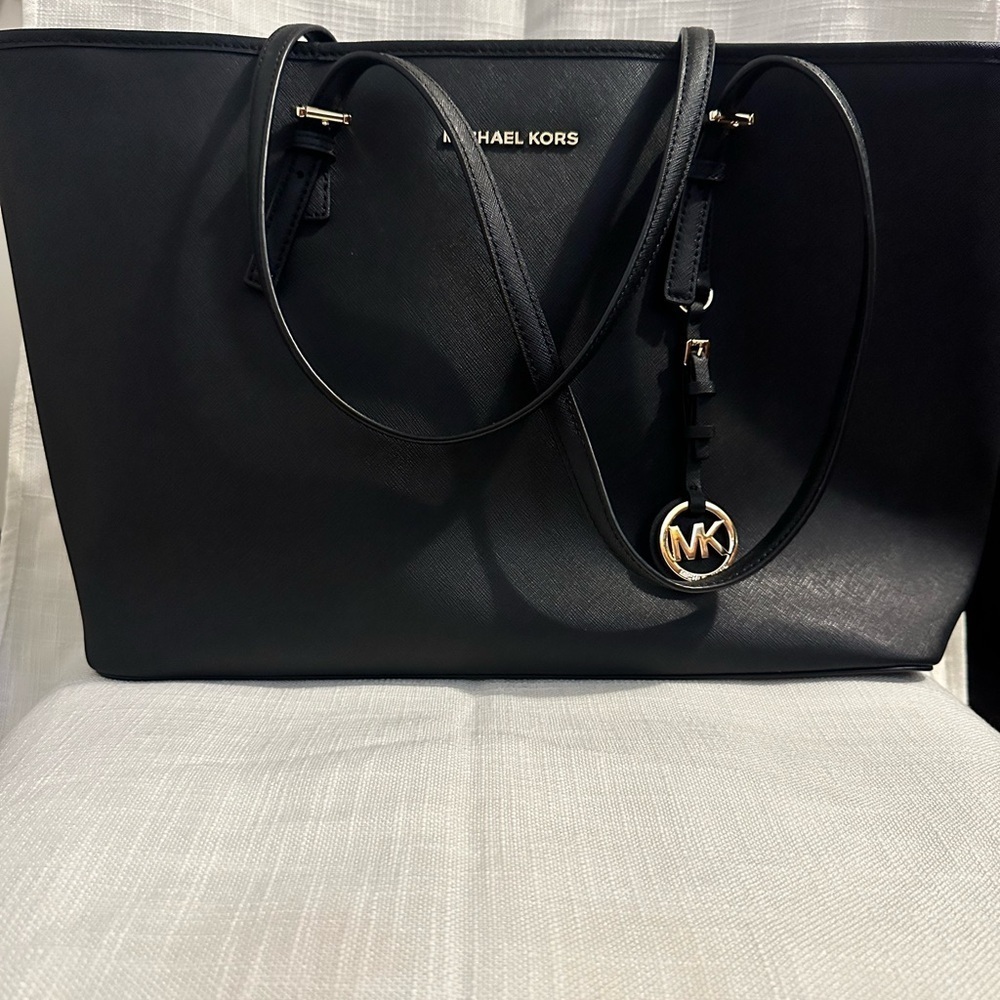 Michael Kors Black Tote with Gold Charm - Picture 4 of 8